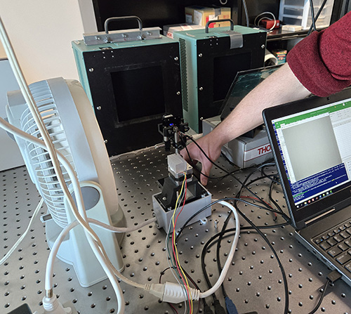 a benchtop thermal chamber setup includes a household fan to simulate wind